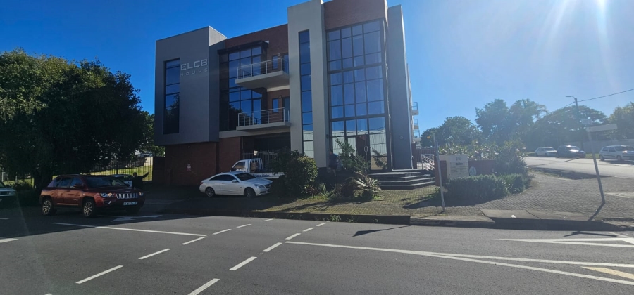 To Let commercial Property for Rent in Vincent Eastern Cape